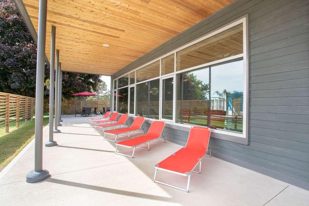 Quality Inn & Conference Centre Kingston Central Servizi foto