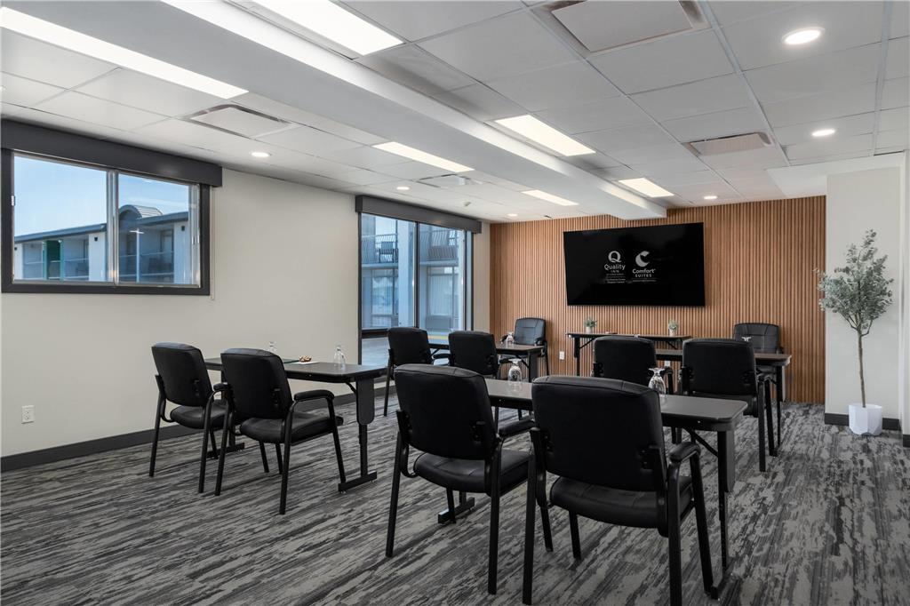 Quality Inn & Conference Centre Kingston Central Servizi foto