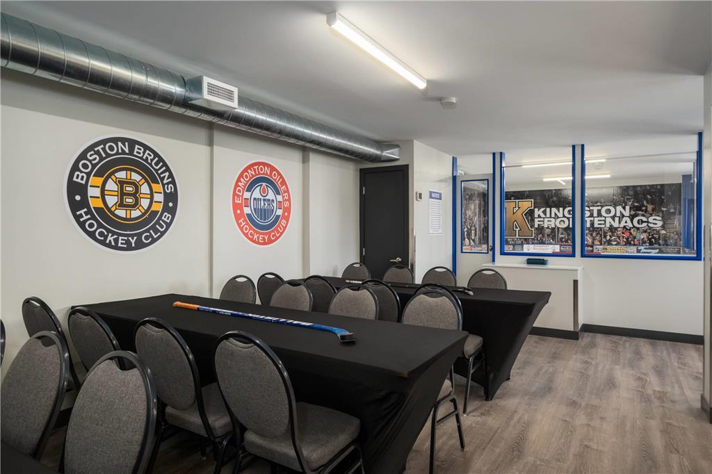 Quality Inn & Conference Centre Kingston Central Servizi foto