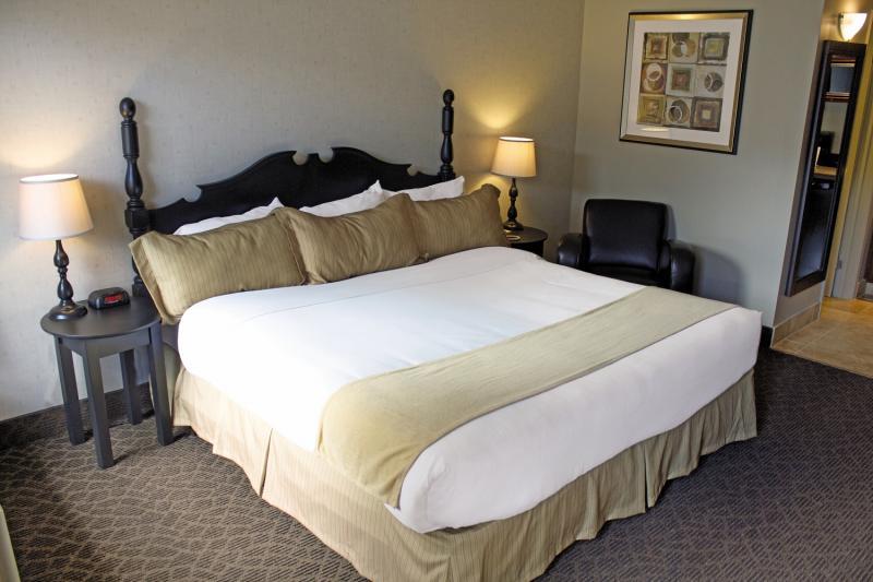Quality Inn & Conference Centre Kingston Central Esterno foto